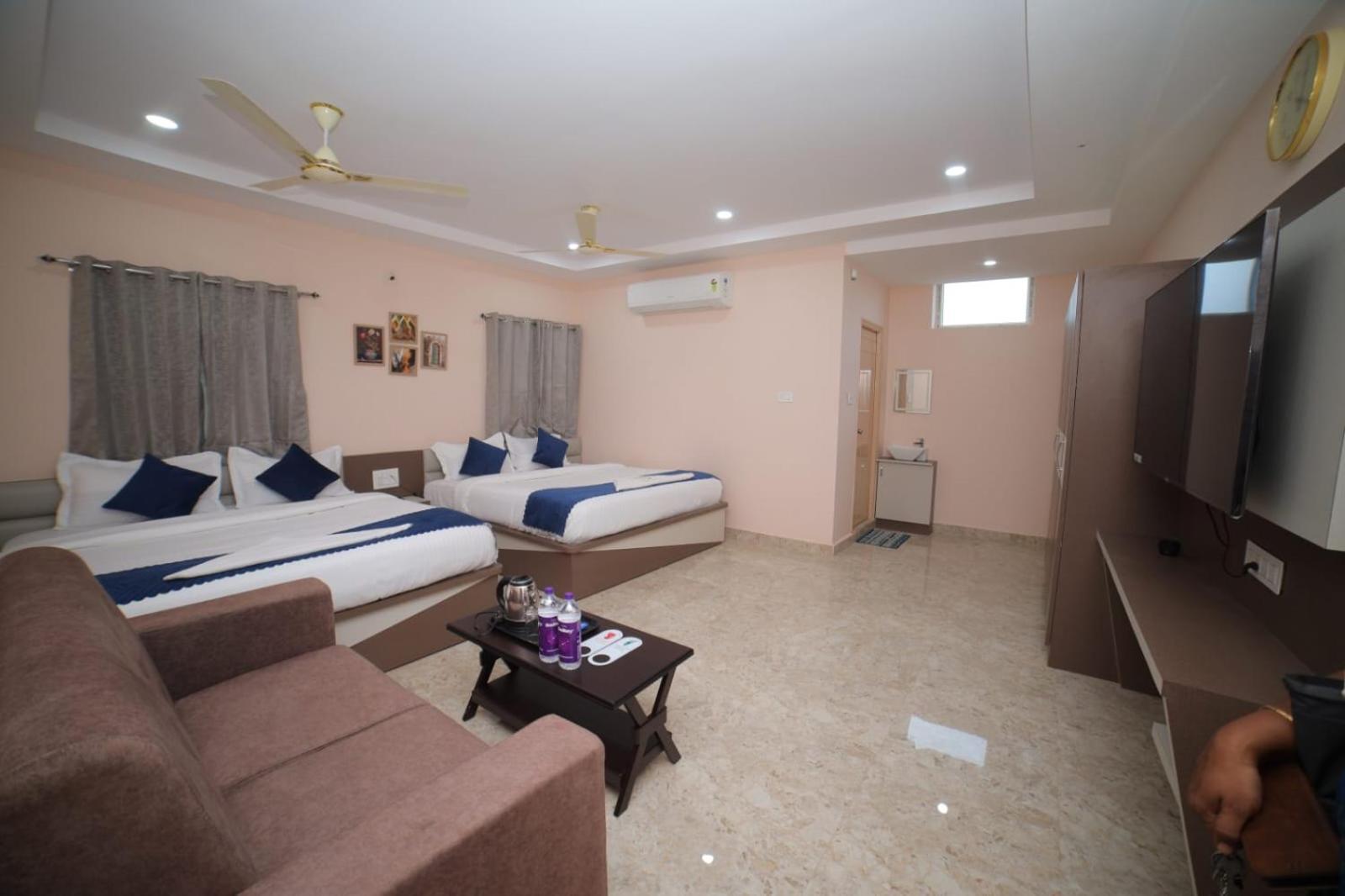 Hotel Sri Ganesh Grand Tirupati Exteriér fotografie