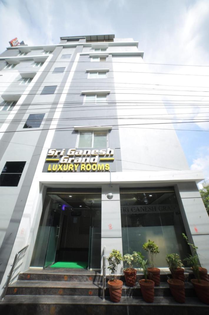 Hotel Sri Ganesh Grand Tirupati Exteriér fotografie