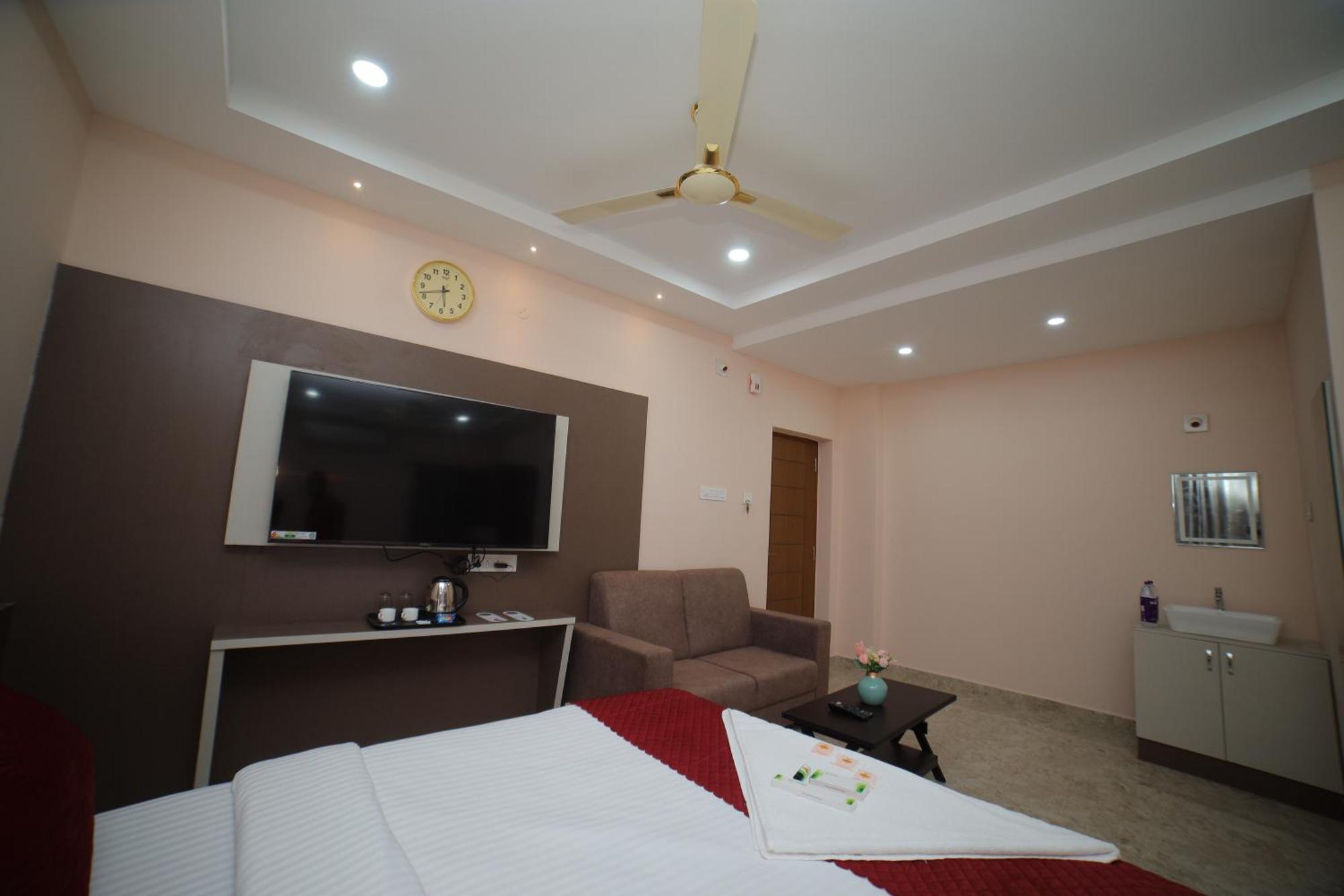 Hotel Sri Ganesh Grand Tirupati Exteriér fotografie